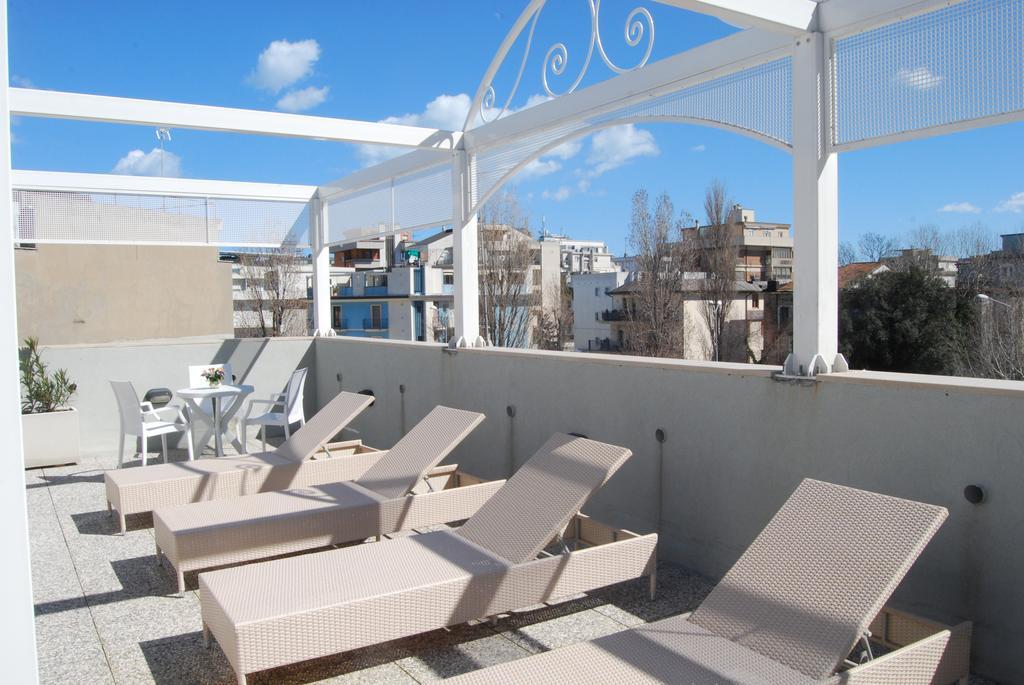 Hotel Residence Villa Del Mare Rimini Luaran gambar