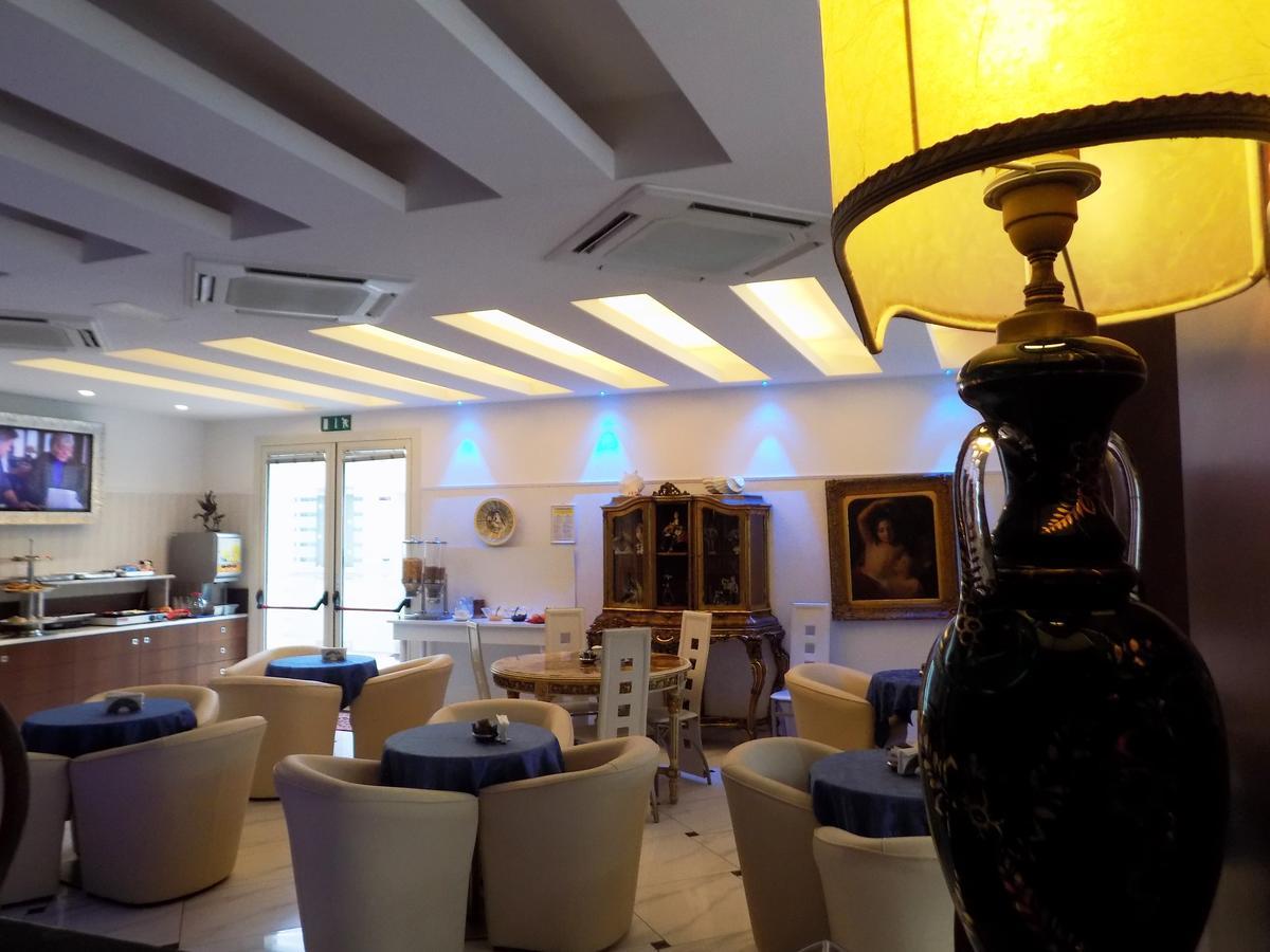 Hotel Residence Villa Del Mare Rimini Luaran gambar
